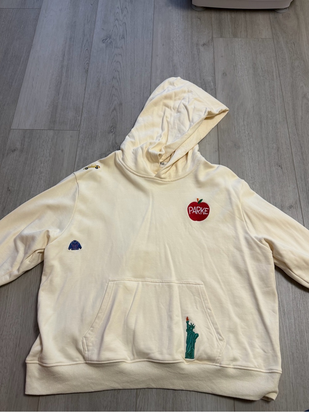 PARKE NYC SWEATSHIRT